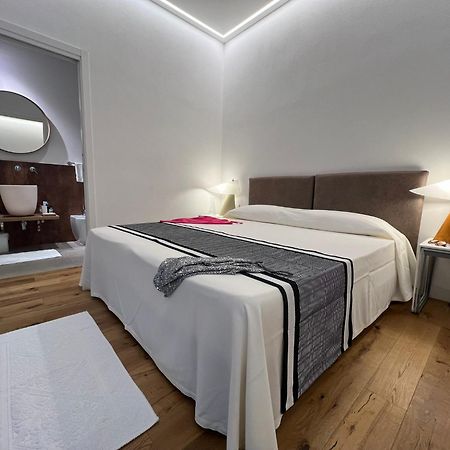 Dimora Elle Hotel La Maddalena  Eksteriør billede